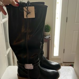 Brand new black boots size 6.5